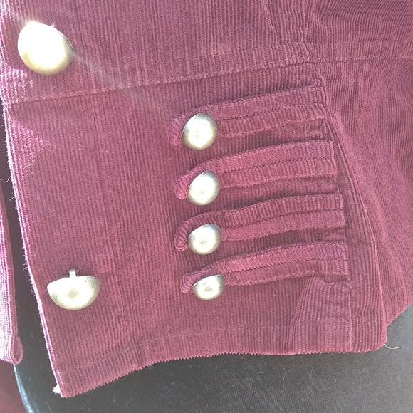 Personal Identity Jacket - Picture 4 of 5